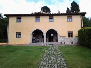 Villa for sale in Barberino di Mugello..