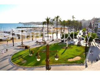 3 bedroom Flat For Sale: BARCELONA..