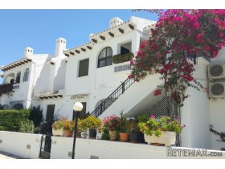 You will find this beautifully located apartment in the..