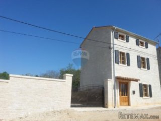 Poreč renovirana istarska kuća140m2 sa bazenom