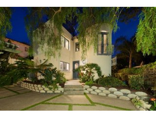 233 10th Street