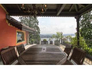 4 bedroom Apartment For Sale: Meina, IT