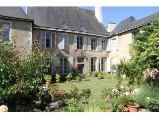 8 bedroom Character For Sale: 86000..