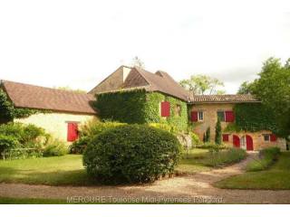 9 bedroom Character For Sale: 24000..