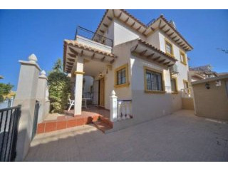 3 Bedroom 2 Bathroom Townhouse In Punta..