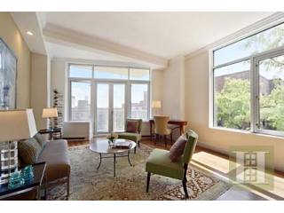 3 bedroom Apartment For Sale: 3220..