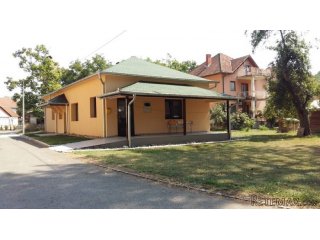 Kuca sa3 apartmana u Mataruskoj Banji