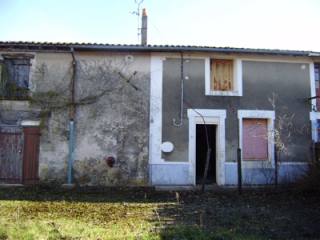 2 Stone Houses + Outbuildings