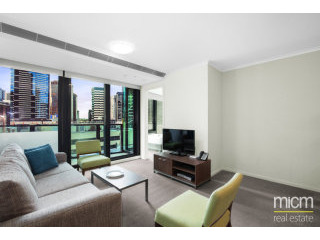 Live the Award-Winning Southbank..