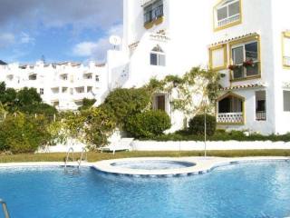 Apartment - Beach front apartment with..