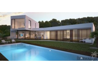 Luxurious villa with all rooms facing the sea. The villa..