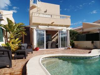 Villa For Sale, San Juan De Los..