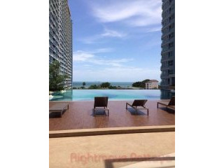 1 Bedroom Condo for sale in Jomtien -..