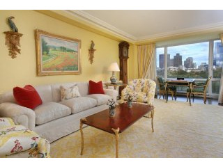 1 bedroom Flat For Sale: 2 Commonwealth..