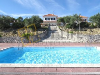 T4+1 Lisbon apartment witn sea view for..
