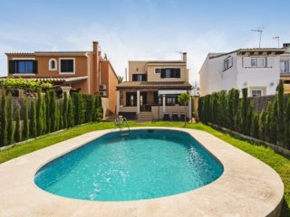 Small Family House With Lots Of Charm..