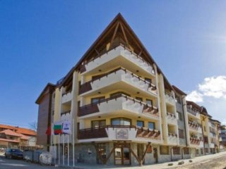 Top floor furnished apartment in Bansko..