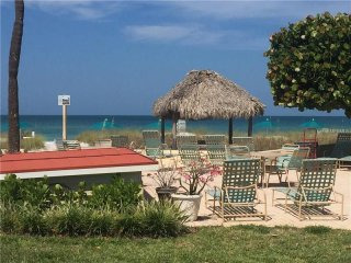 2 bedroom Town House For Sale: 4621..