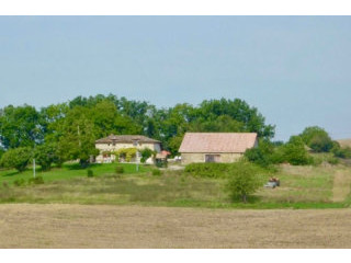 Characterful 4 Bed Farmhouse With..