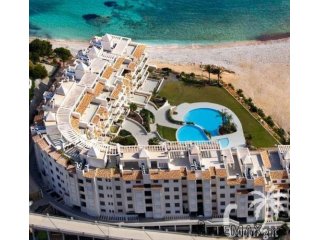 An impressive front beach complex under construction..