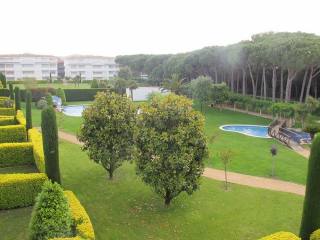 GRM008-R Apartment with comunal garden..