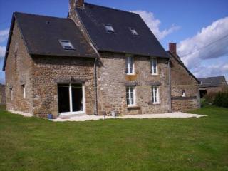 Vente Maison 6 Pieces De 135 M2 53300..