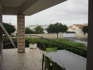 2 bedroom apartment in Vaux Sur Mer..