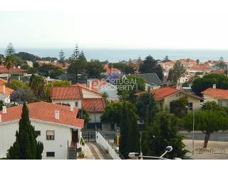 Amazing Ocean View Apartment in Parede