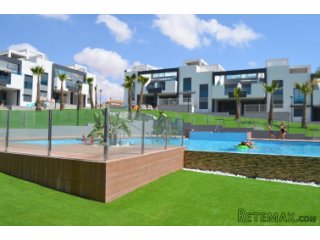 Are you a true lover of the sun? Then this beautiful modern..