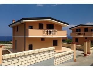 Villa For Sale In Ricardi, Tropea..