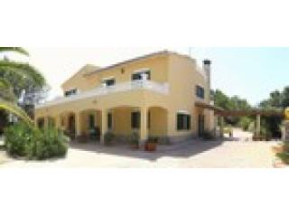7 Bedrooms - Finca - For Sale