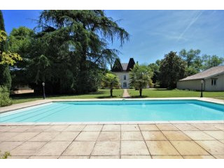 APS3053 Period Classic - 10 bed chateau..