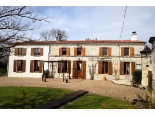 Bercloux (17) - For sale : A..