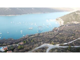 ISTRA, TRGET - negrađevinsko zemljište 14730 m2