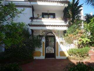 2 Bed Apartment for sale in Calahonda