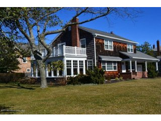 4 bedroom Detached House For Sale: 54..