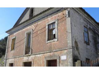 Old Farm with 2 houses to restore.