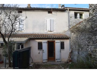 Townhouse Ideal As A Buy To Let..
