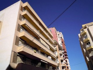 4 bedroom, 2 bathroom Apartment, Playa..