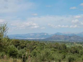 Large plot with great panoramic views..