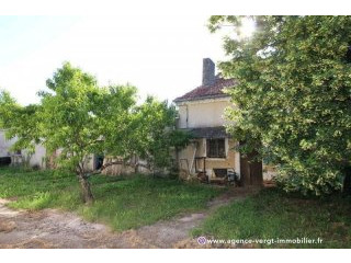 Ref 29098 : Maison D'habitation Situee..