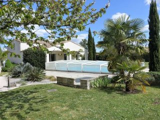 Spacious Modern Villa With Swimming Pool