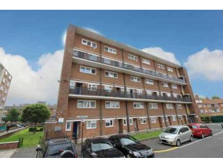 3 bedroom, Flat house for sale