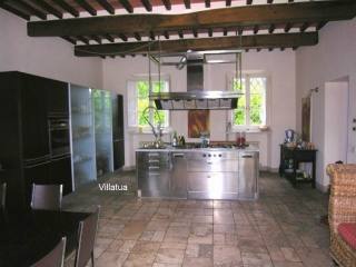 Villa - For Sale - South of Lucca &..