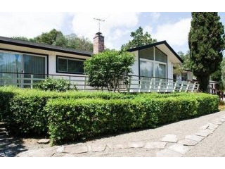 quiet yet convenient location in los..