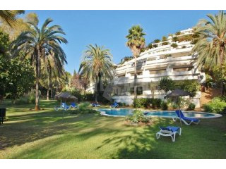 Apartment For Sale In Golden Mile..