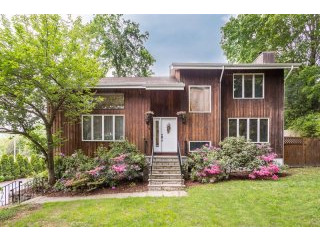 3 bedroom House For Sale: 4 Croton Dam..