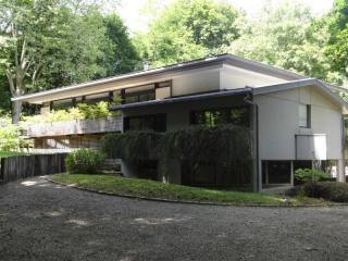 4 bedroom House For Sale: 69370 SAINT..