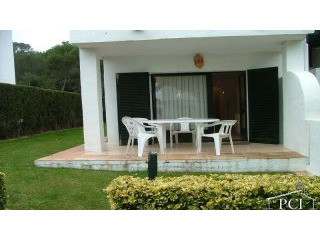 Ground floor with private garden