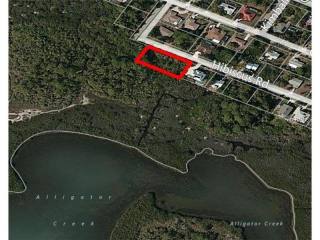 Land For Sale: Hibiscus Rd, Venice, FL..